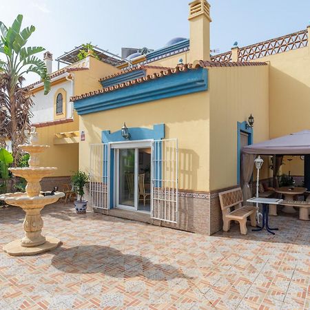 Villa Valentina - Renovated On Los Alamos Beach Torremolinos Ngoại thất bức ảnh