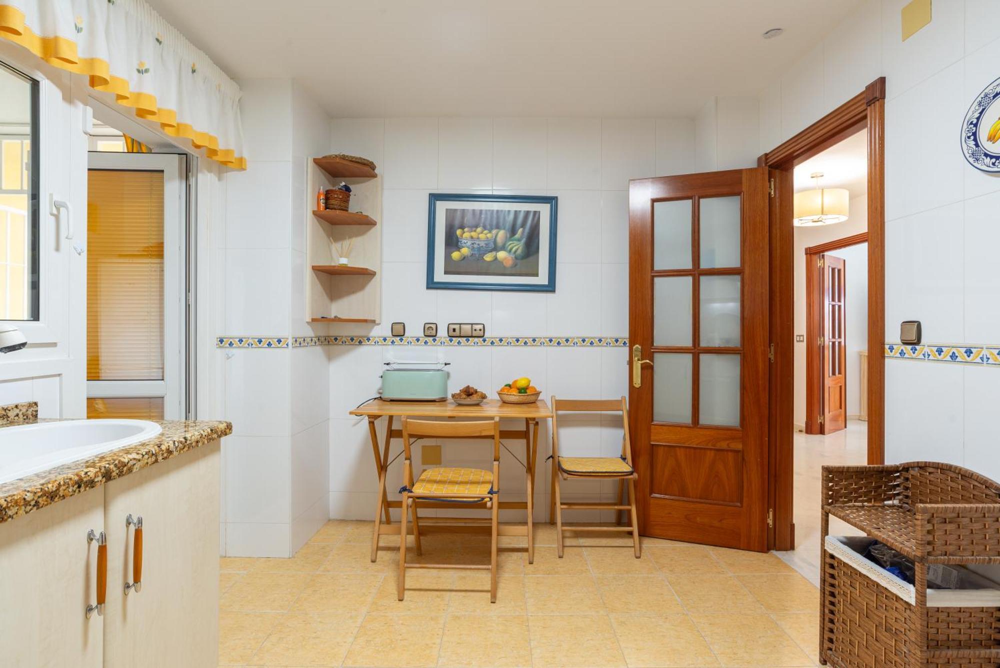 Villa Valentina - Renovated On Los Alamos Beach Torremolinos Ngoại thất bức ảnh
