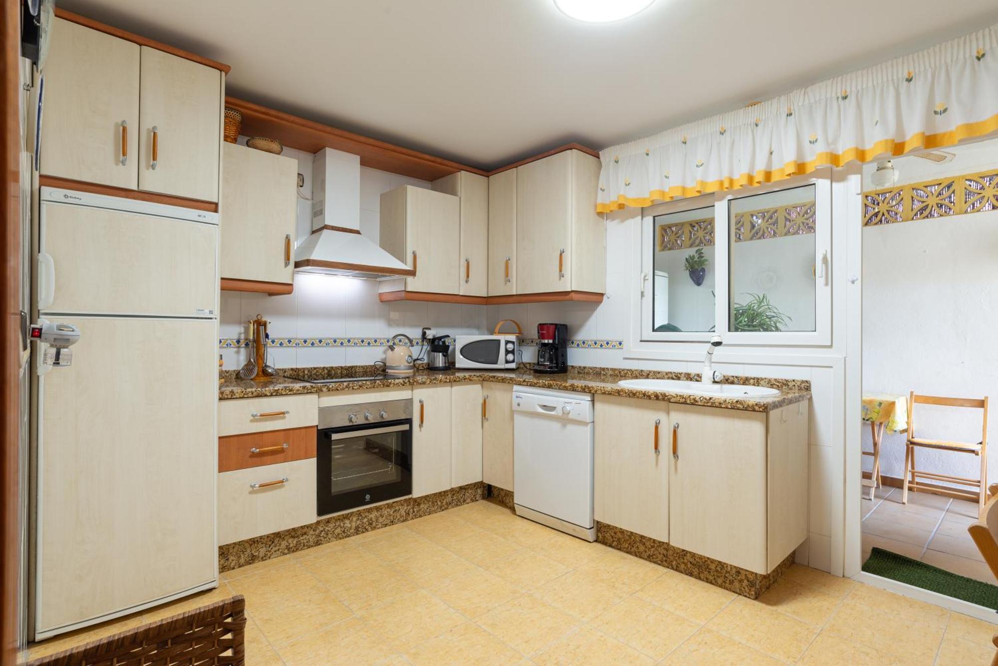 Villa Valentina - Renovated On Los Alamos Beach Torremolinos Ngoại thất bức ảnh
